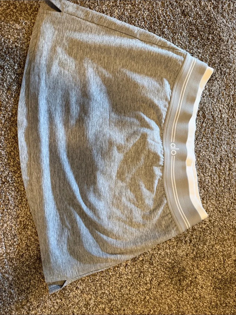 Alo Women’s Grey Tennis Skort with Logo Waistband